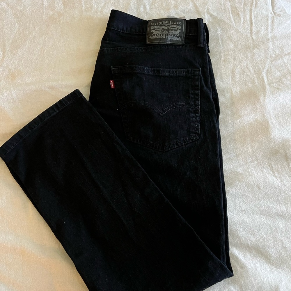 Black Levi jeans